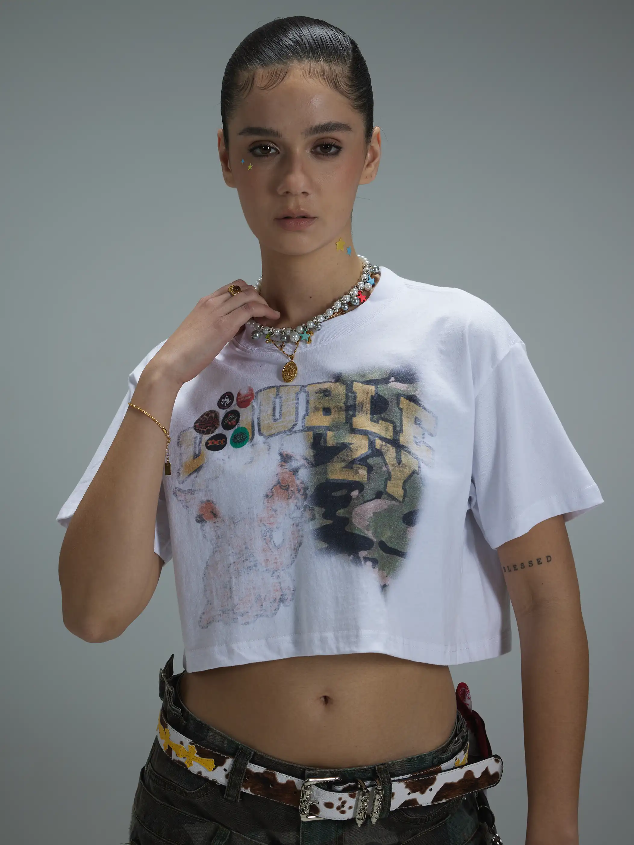 Acid Washed Boxy Graphic Crop Tee-437 - Image 7