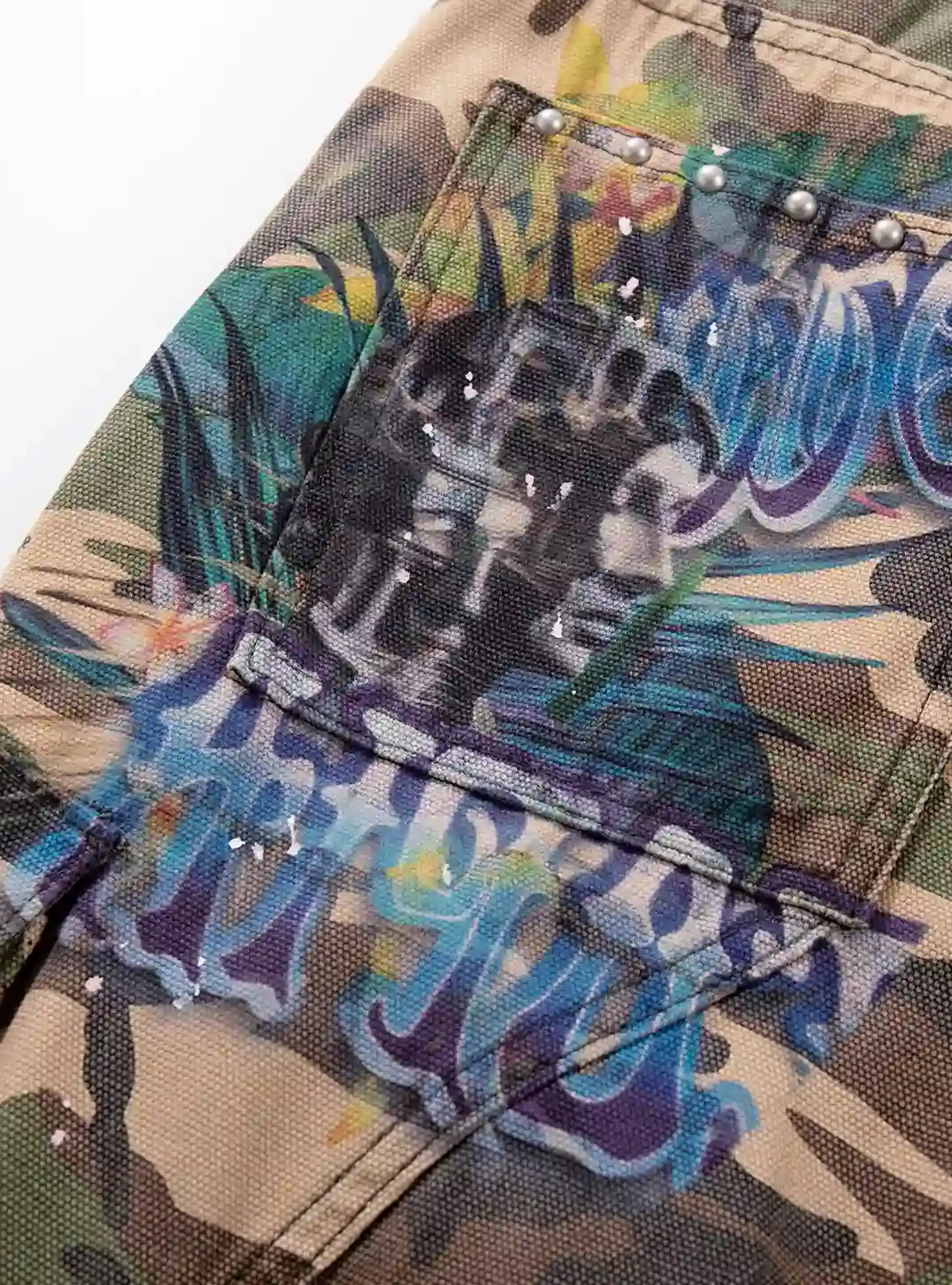 Multi-Pocket Camo Graphic Cargo-S1198 - Image 5